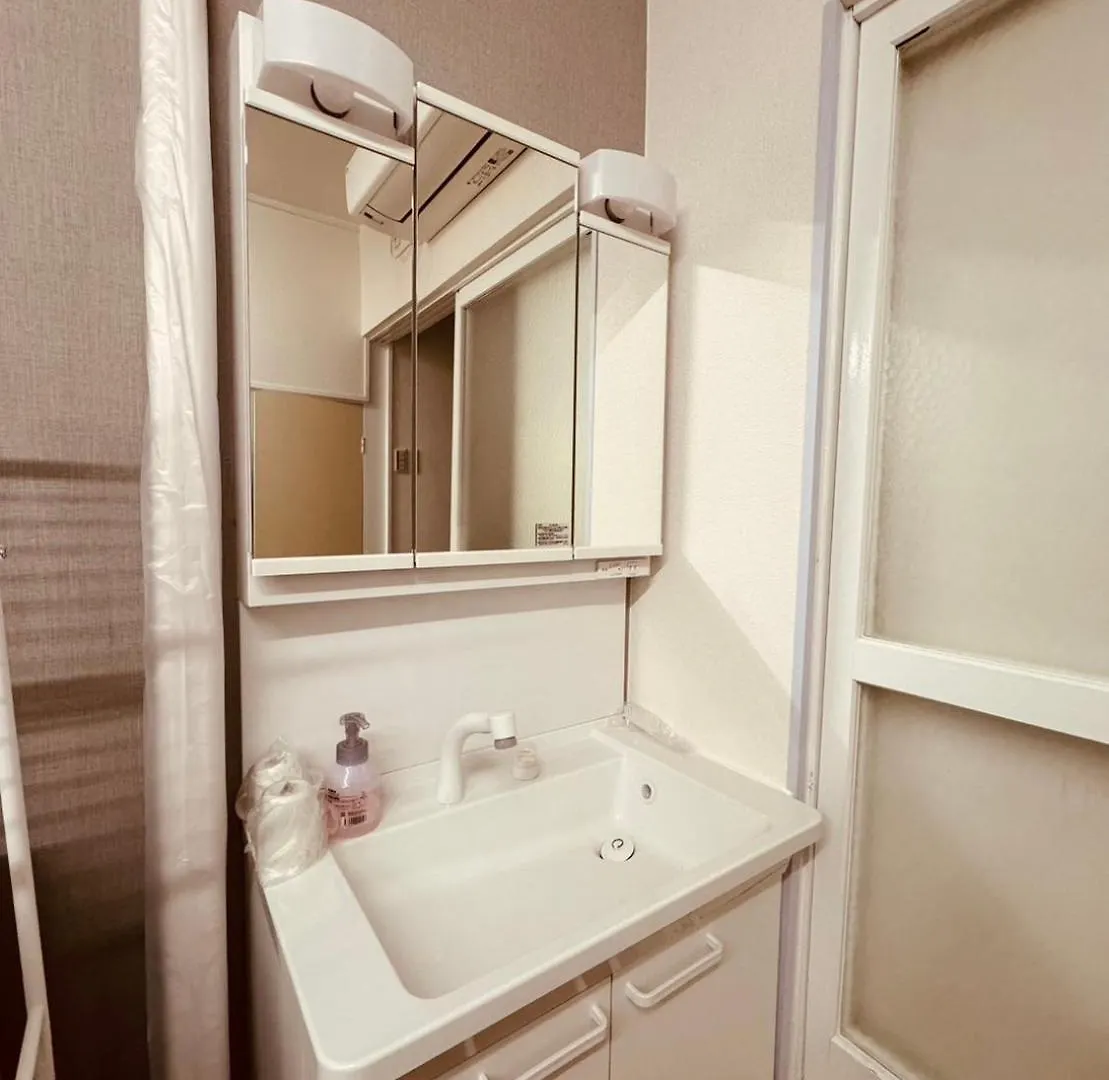 2 Bedrooms Entire House 東京都 日本